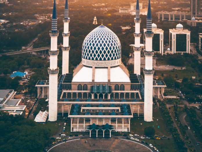 Global Islamic Investments