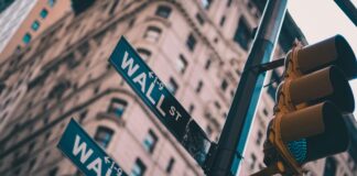 Dow Jones Rises Amid Bank of America Earnings and Middle East Tension Wall Street, New York, United States