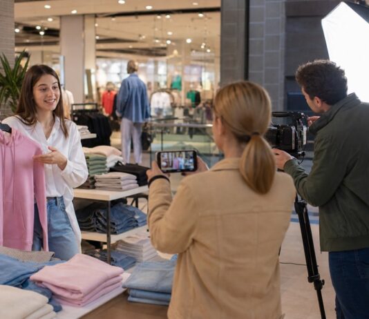 Aéropostale revives ‘Intern Diaries’ with creator-led mini-series for Gen Alpha Aéropostale revives ‘Intern Diaries’ with creator-led mini-series for Gen Alpha
