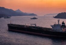 Trump faces a narrowing set of options as Iran again threatens the Strait of Hormuz