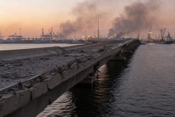 financialreader_us-and-iran-intensify-strikes-as-gulf-tensions-spread-into-n US and Iran intensify strikes as Gulf tensions spread into neighboring states