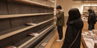 Weekly Shonen Jump sells out in Japan after One Piece promo card draws resellers