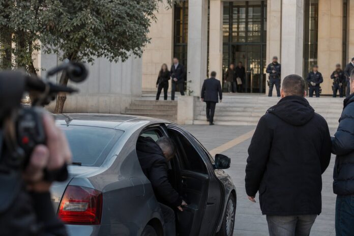 financialreader_afghan-boxer-appears-in-athens-court-over-death-of-scottish- Afghan boxer appears in Athens court over death of Scottish aid worker